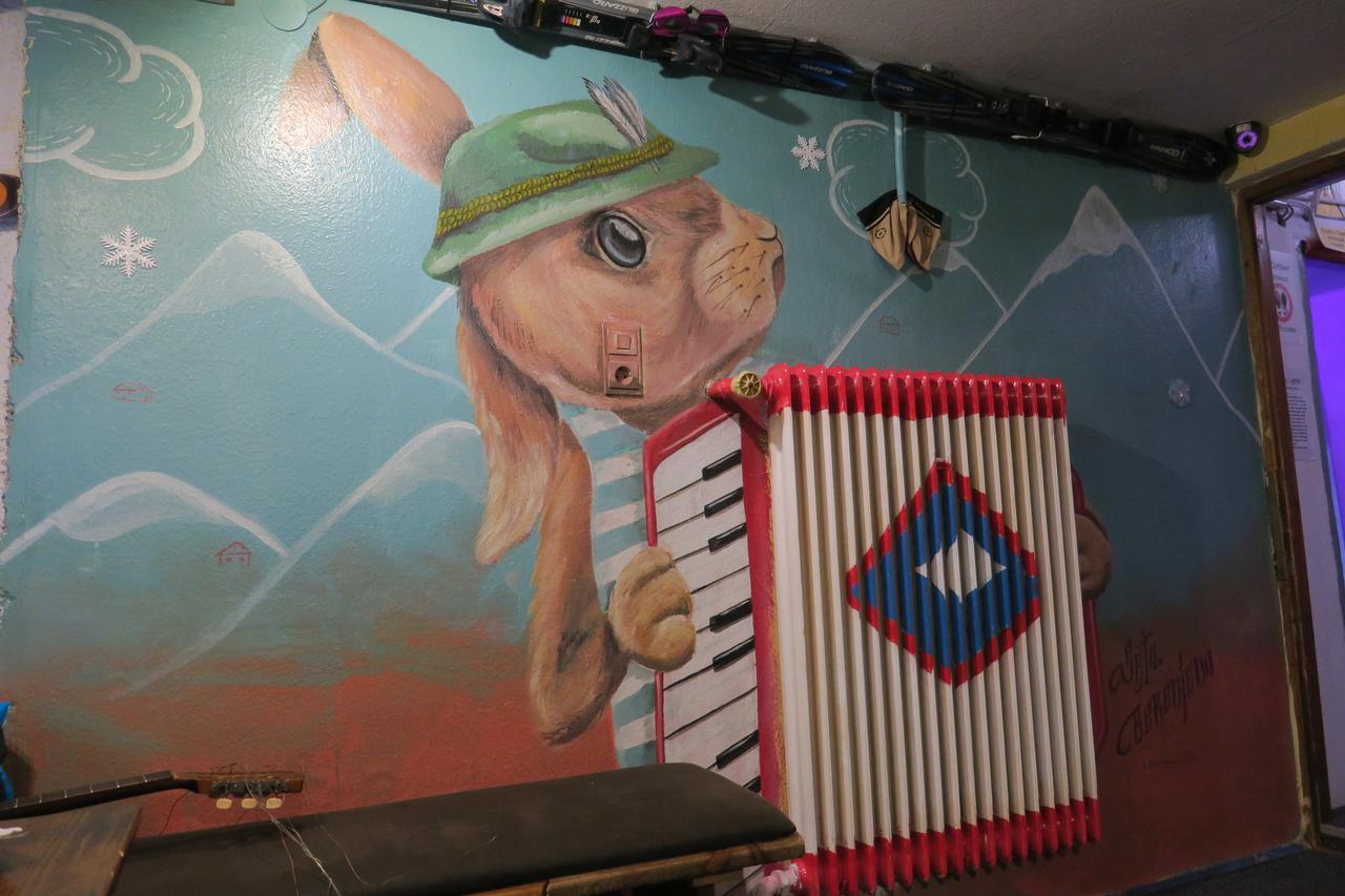 Snowbunnys Backpackers Hostel Kitzbühel Dış mekan fotoğraf