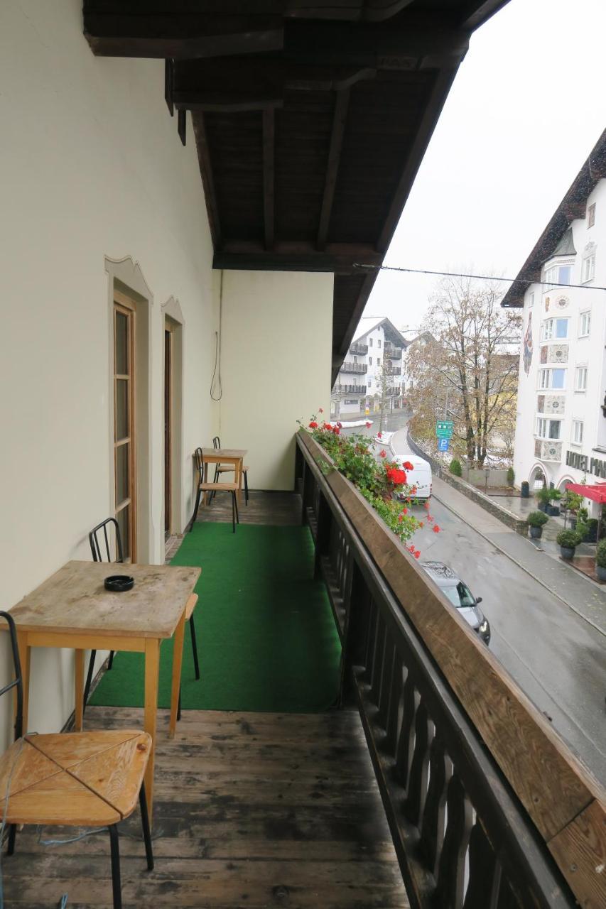 Snowbunnys Backpackers Hostel Kitzbühel Dış mekan fotoğraf